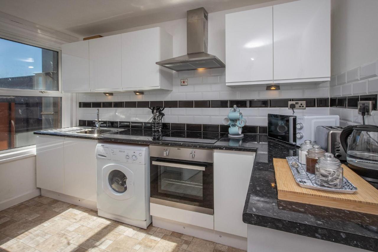 03 Springfield - Sleeps 4 Lägenhet Blackpool Exteriör bild